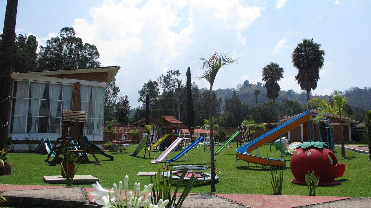 莫纳卡别墅酒店 Zitácuaro 外观 照片